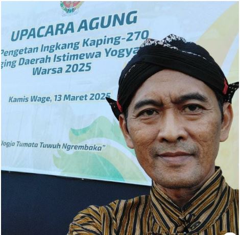 juma ikut upacara agung DIY ke -270
