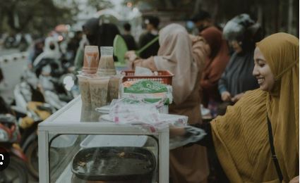 ibu ibu jualan